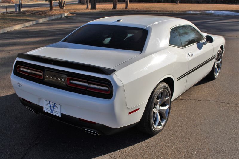 2016 Dodge Challenger SXT | Victory Motors of Colorado
