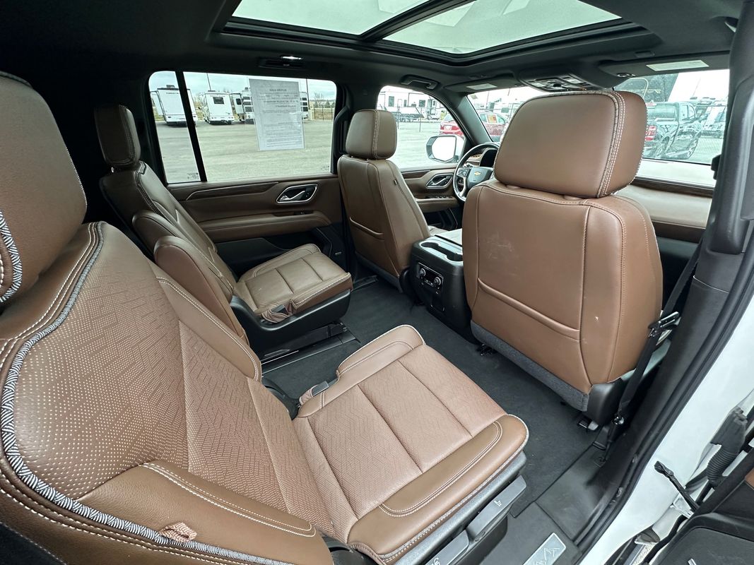 2021 Chevrolet Suburban High Country - Photo 11