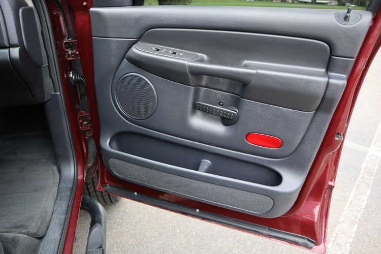 2002 Dodge Ram Pickup 1500 SLT Victory Motors of Colorado