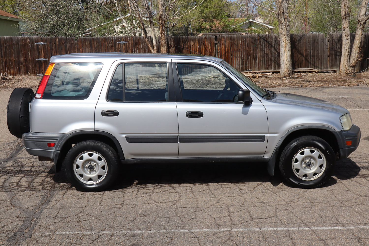 2000 Honda CR-V LX | Victory Motors of Colorado