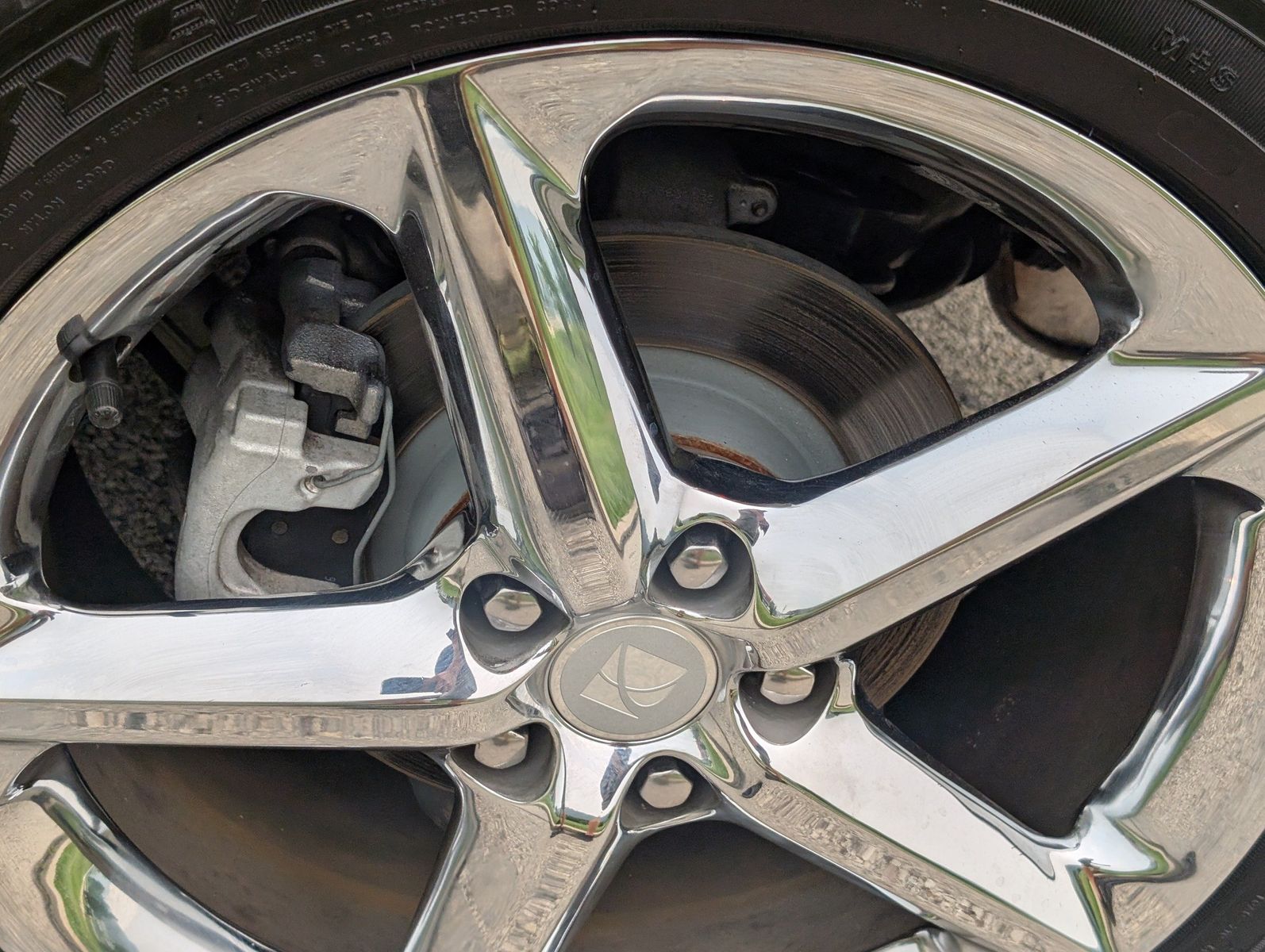 2007 Saturn Sky 26