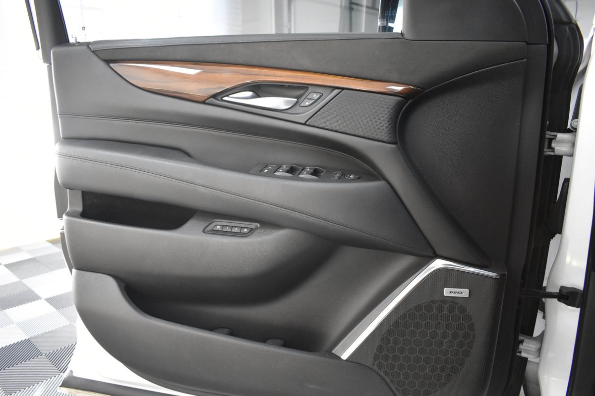 2017 Cadillac Escalade Premium Luxury