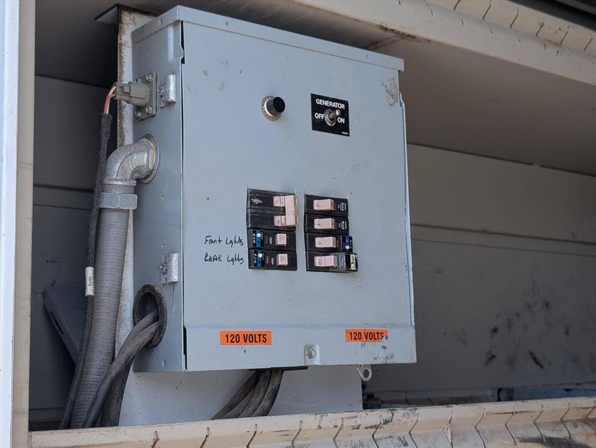 2011 Ford F-550 Super Duty 62