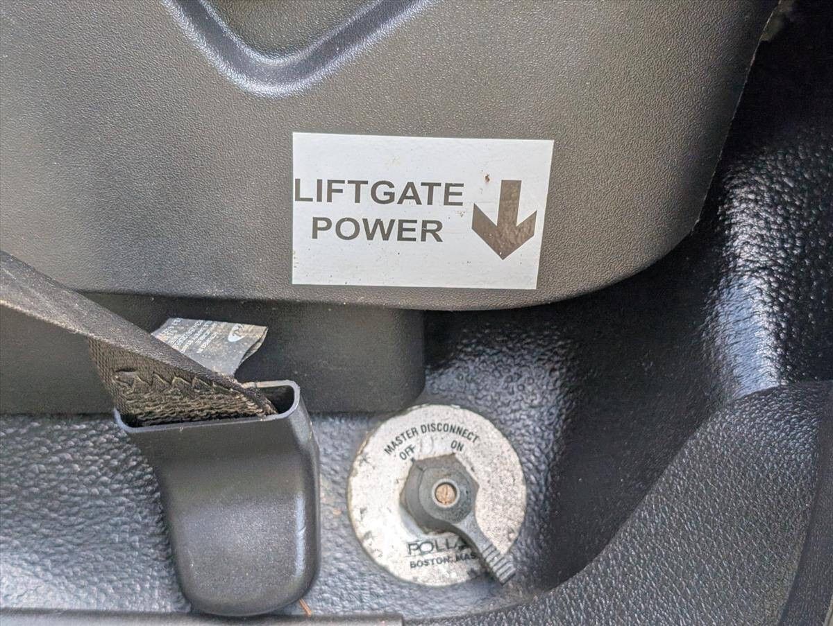 2011 Ford F-550 Super Duty 97