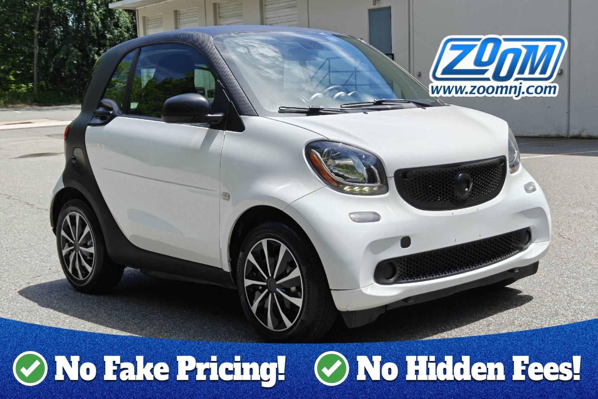 2016 smart fortwo pure's photo
