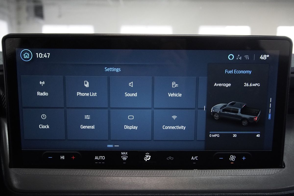 2025 Ford Maverick XL