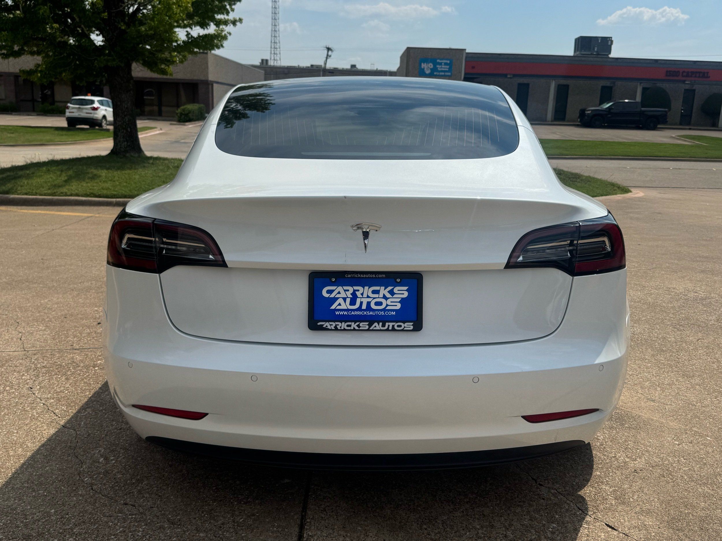 2020 Tesla Model 3 Standard Range Plus photo 5