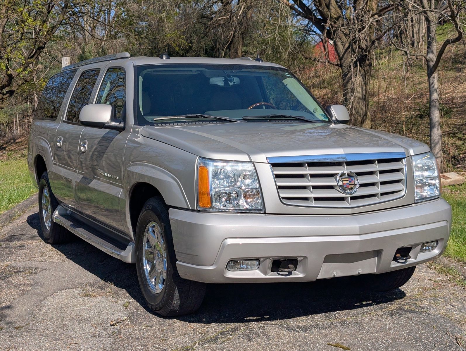 2004 Cadillac Escalade ESV 3