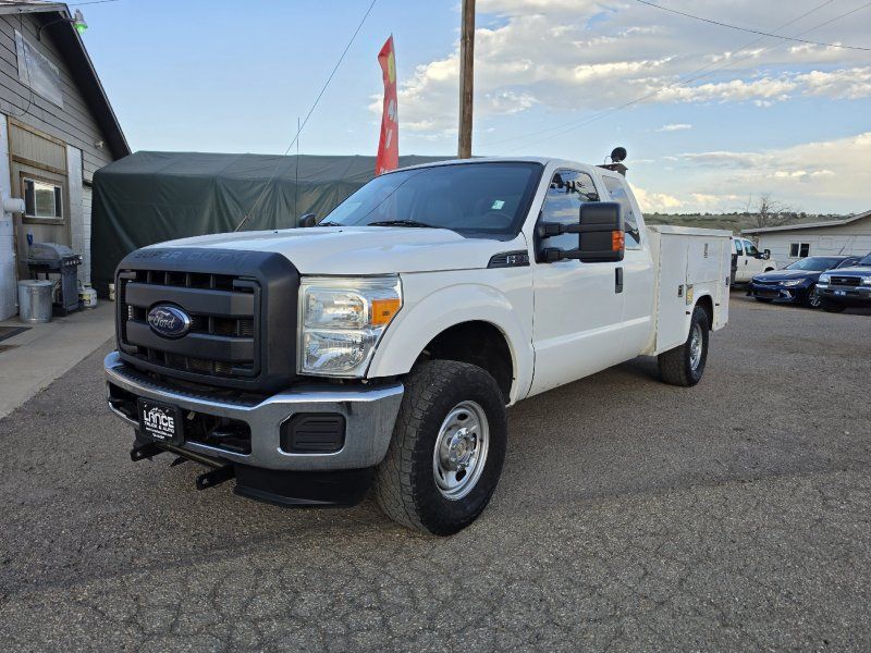 2012 Ford F-250 XL 4x4 SuperCab 158 in's photo