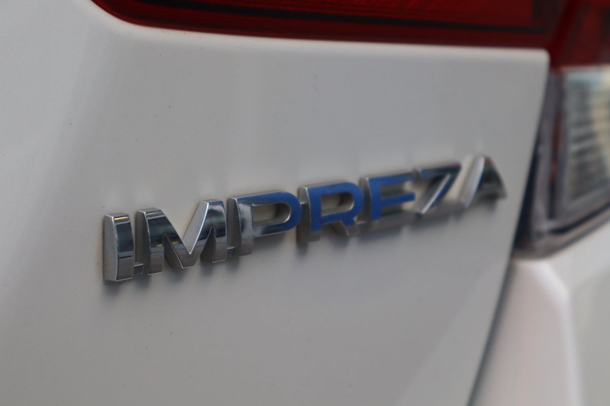 2019 Subaru Impreza 2.0i