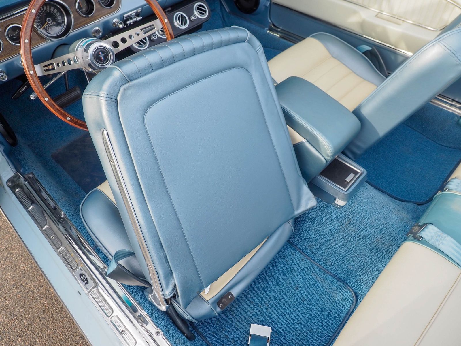 1966 Ford Mustang 46