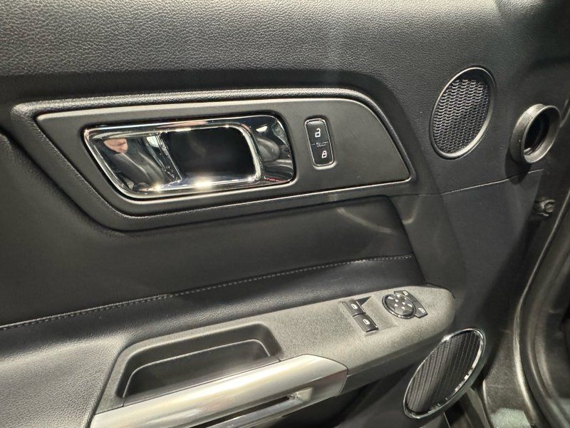 2017 Ford Mustang GT Premium, photo 26