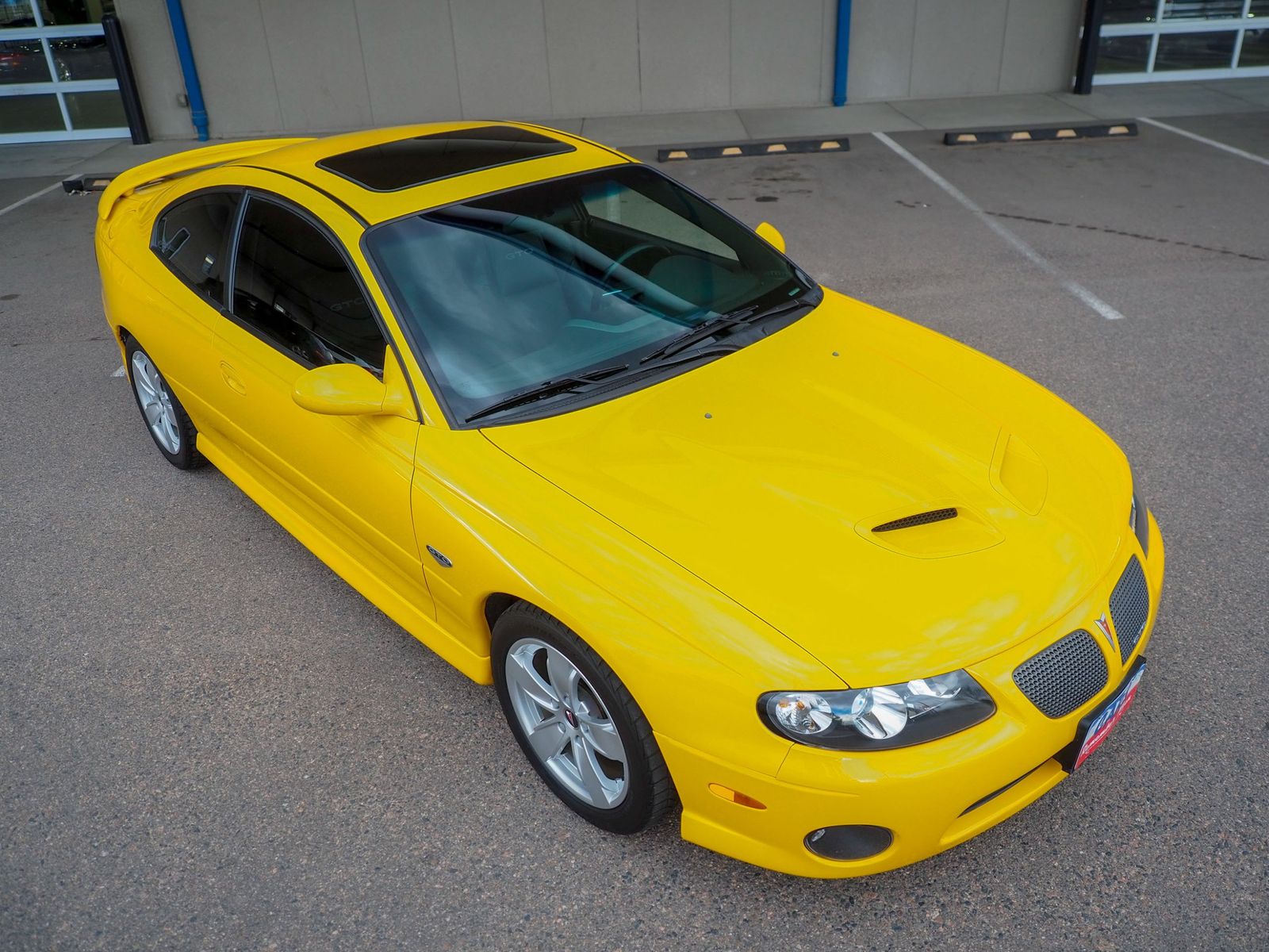 2005 Pontiac GTO 11