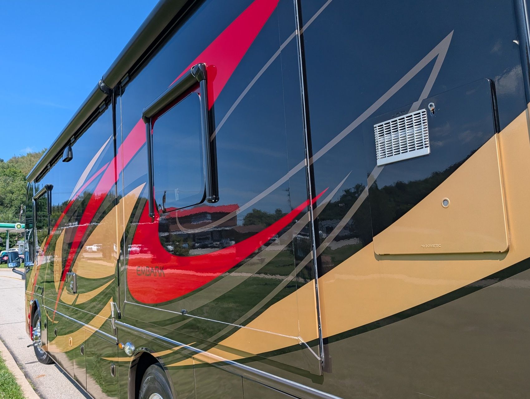 2019 Jayco Embark 240