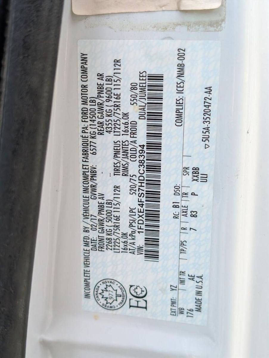 2017 Ford E-Series 53