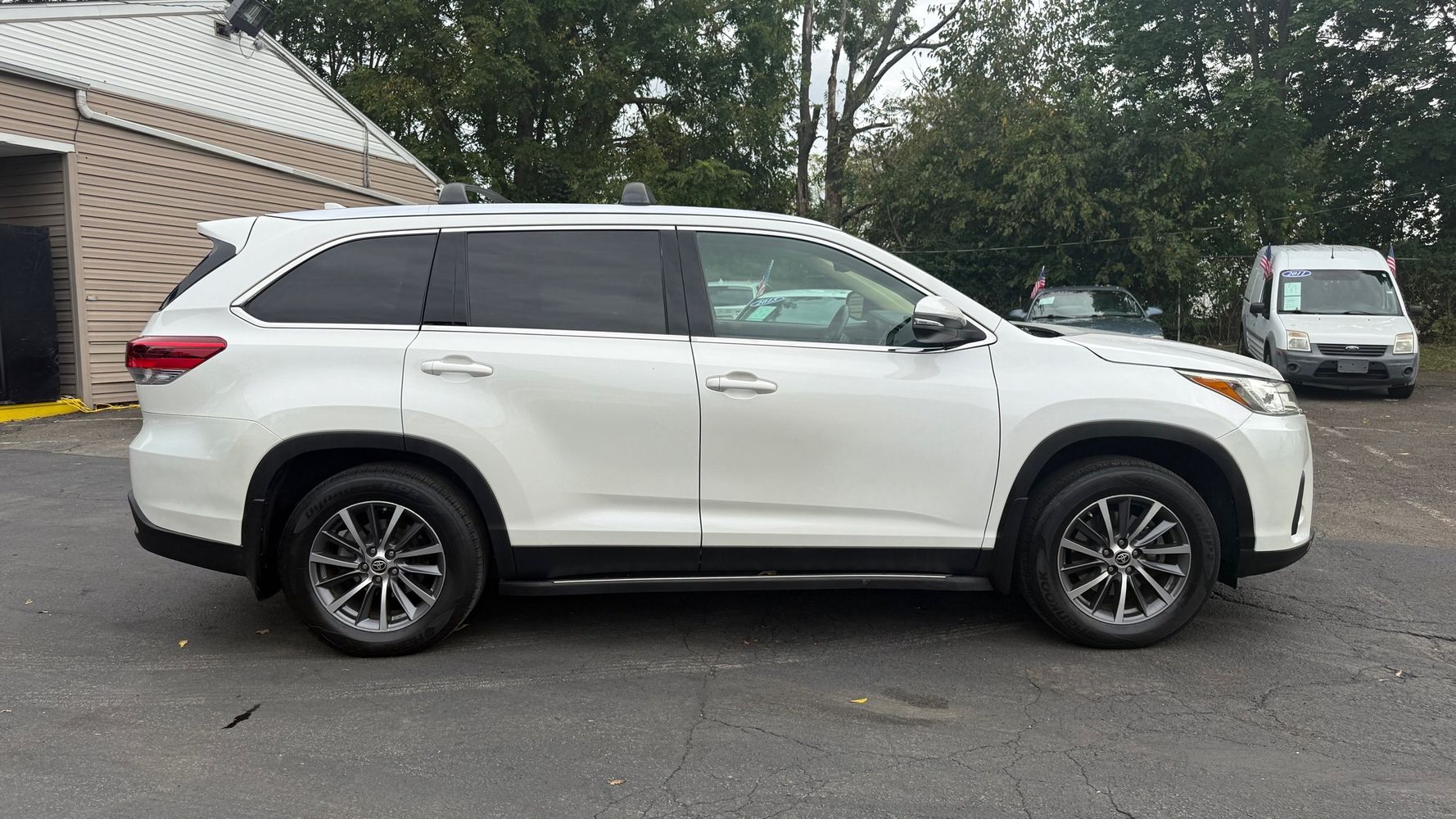 2019 Toyota Highlander SE XLE photo 6