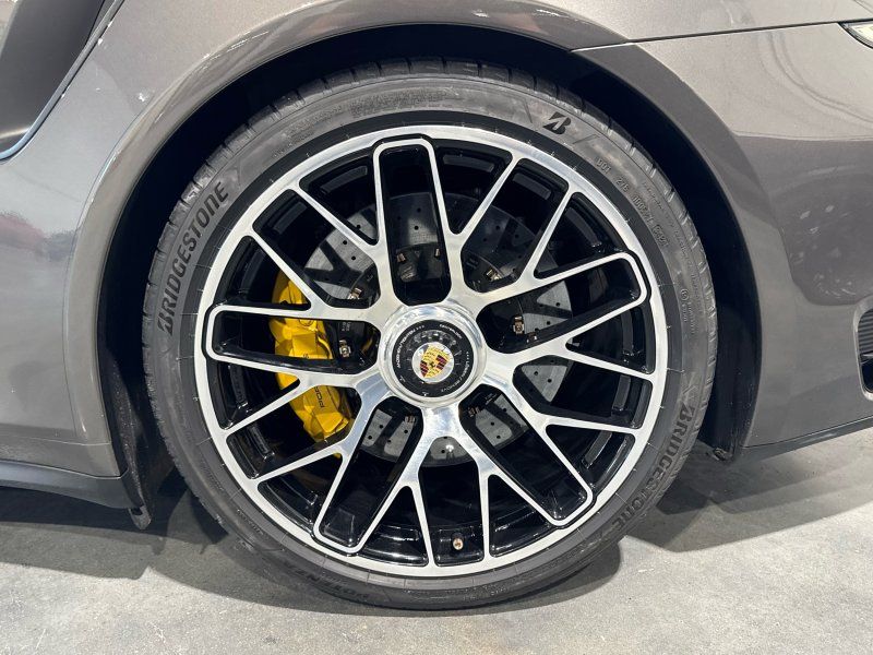 2015 Porsche 911 Turbo S, photo 33