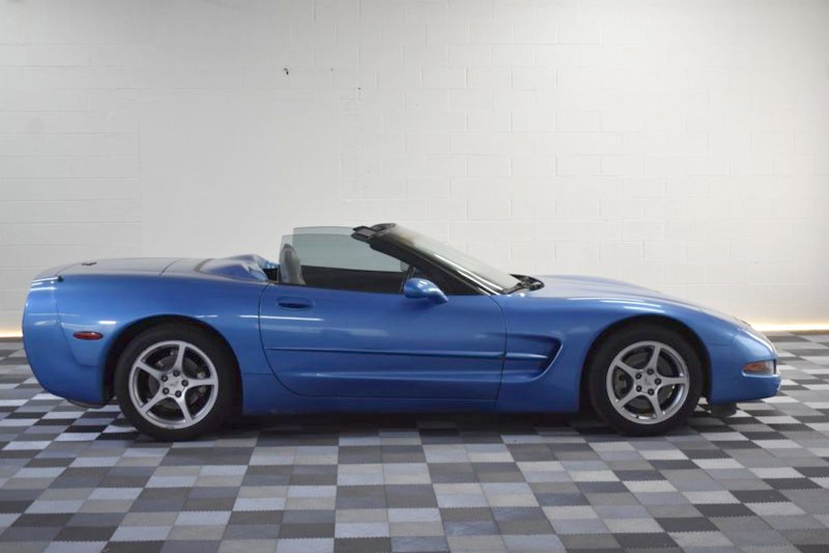 2000 Chevrolet Corvette 