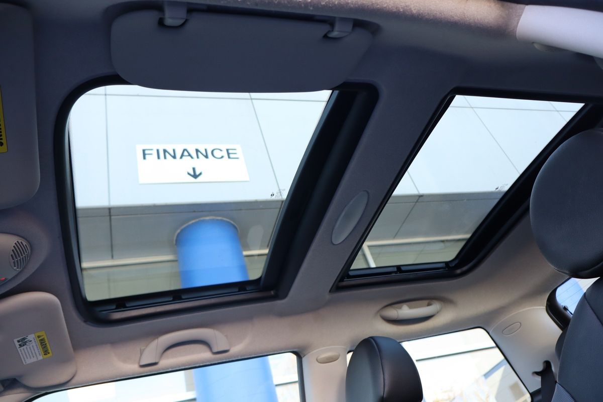 2009 MINI Cooper Base