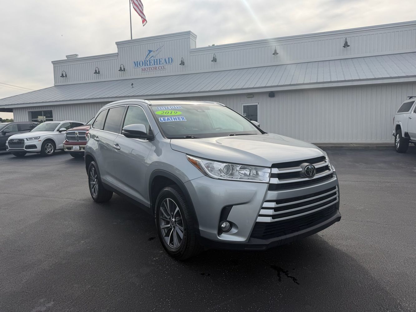 2019 Toyota Highlander XLE 4x2 V6's photo