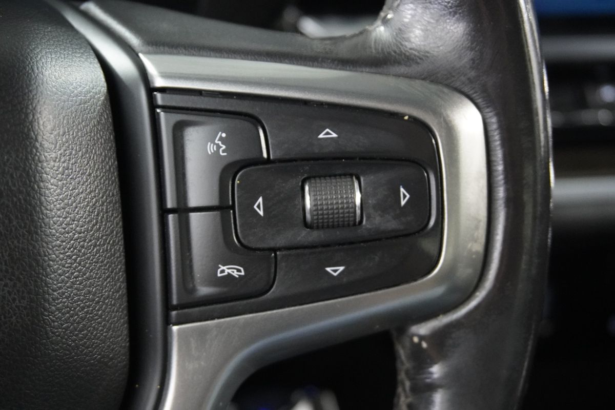 2022 Chevrolet Silverado 1500 4WD Crew Cab Short Bed RST