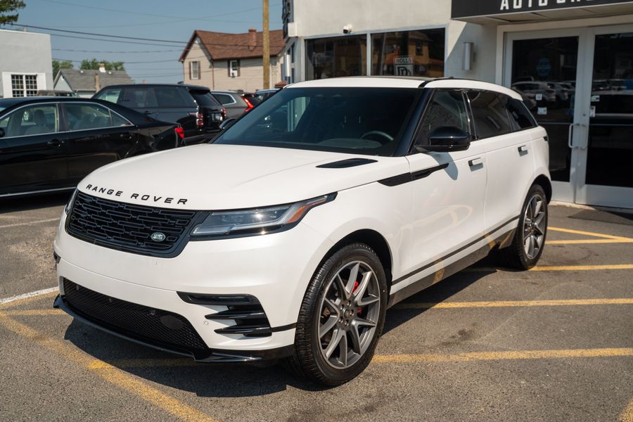 2024 Land Rover Range Rover Velar P250 Dynamic SE