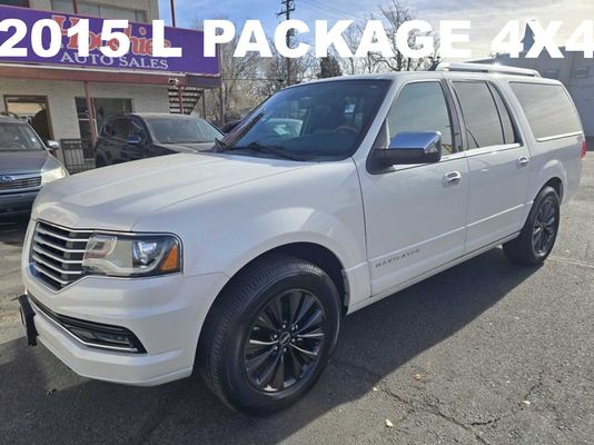 Lincoln Navigator's photo