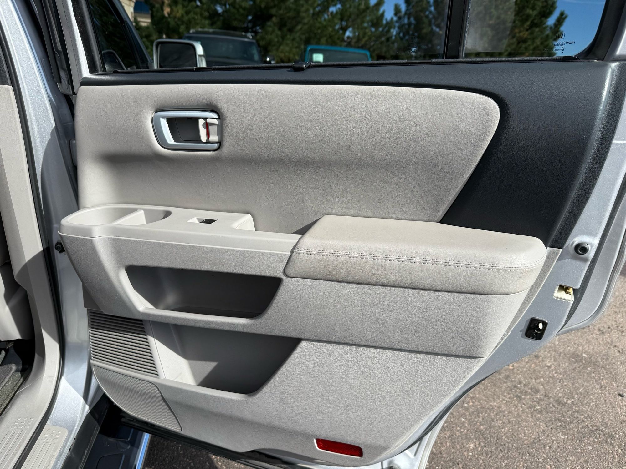 2014 Honda Pilot Touring photo 18