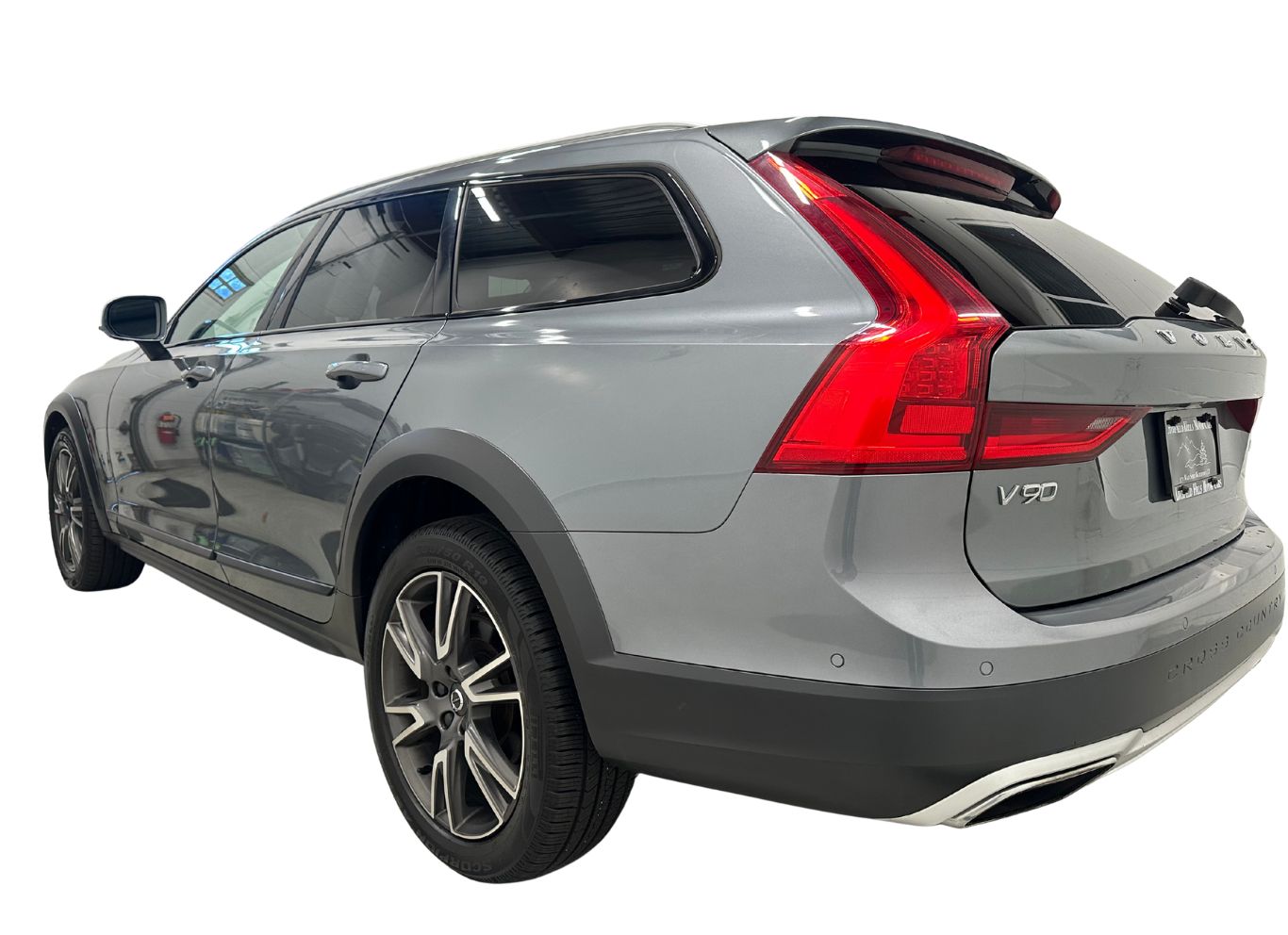 2017 Volvo V90 Cross Country T6 AWD photo 4