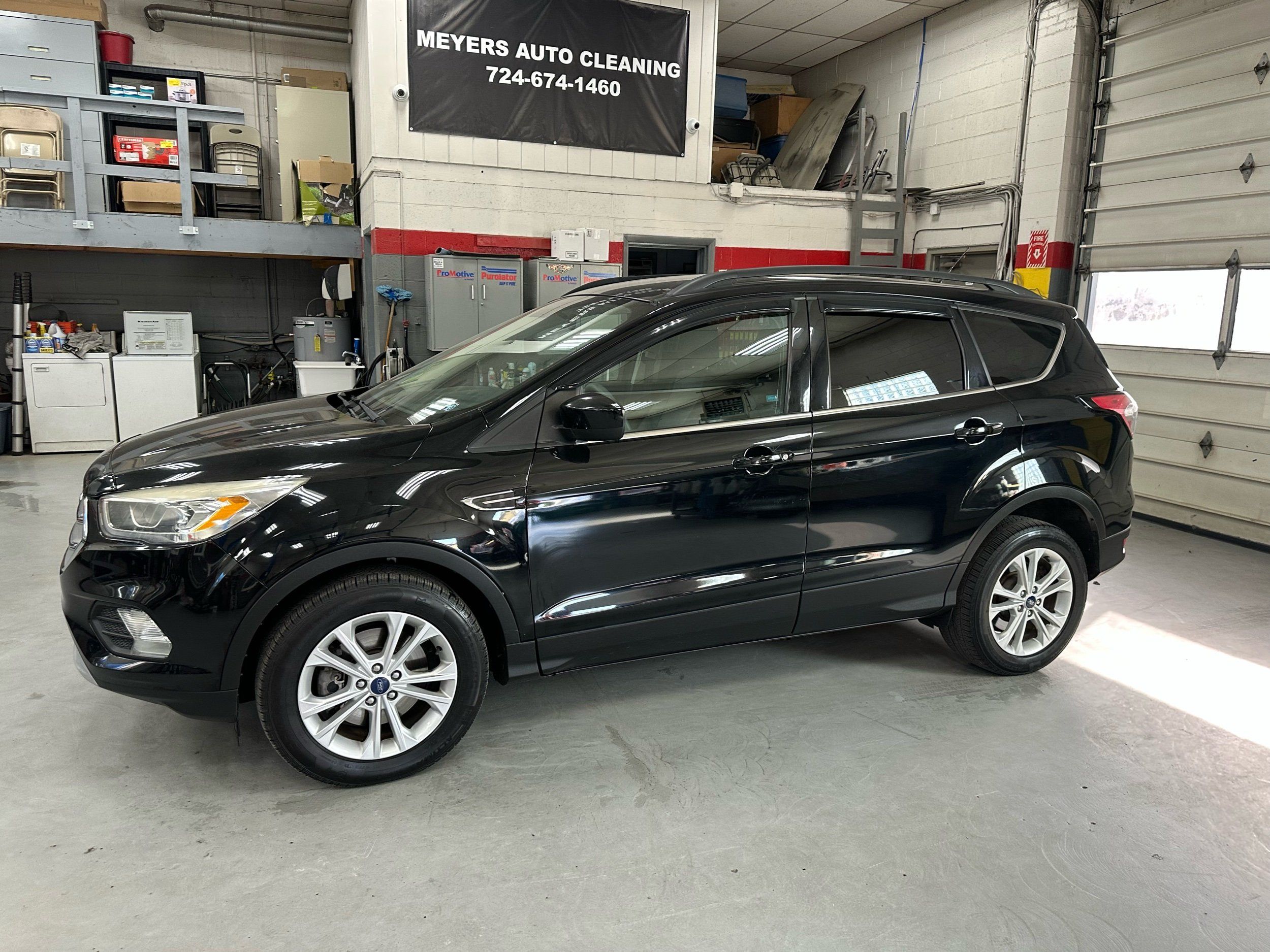 2017 Ford Escape SE's photo