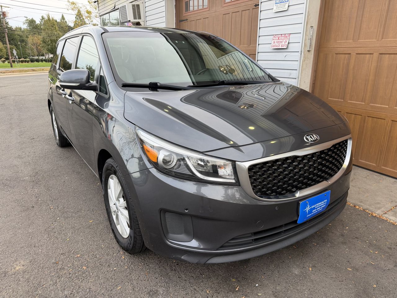 2017 Kia Sedona