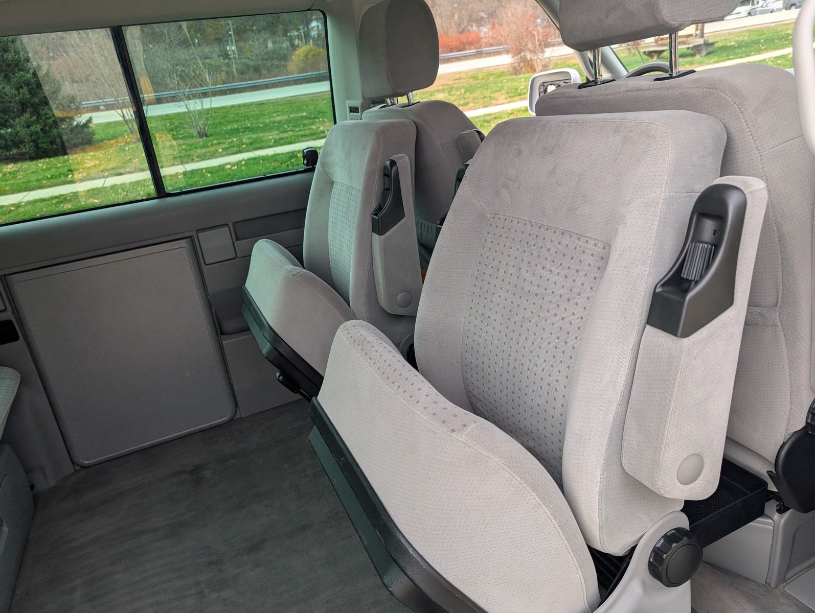 2003 Volkswagen EuroVan 147