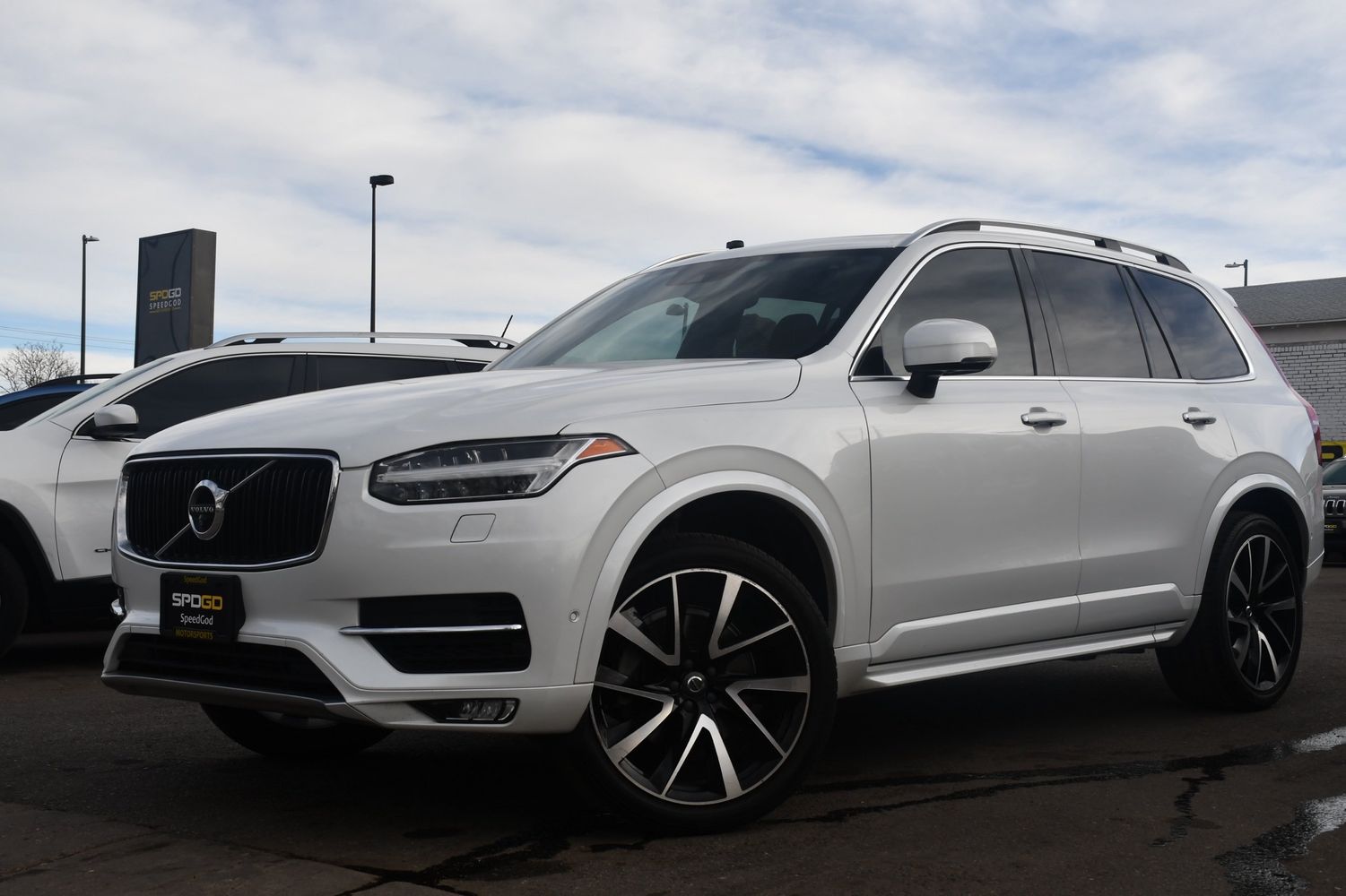 2018 Volvo XC90 Momentum
