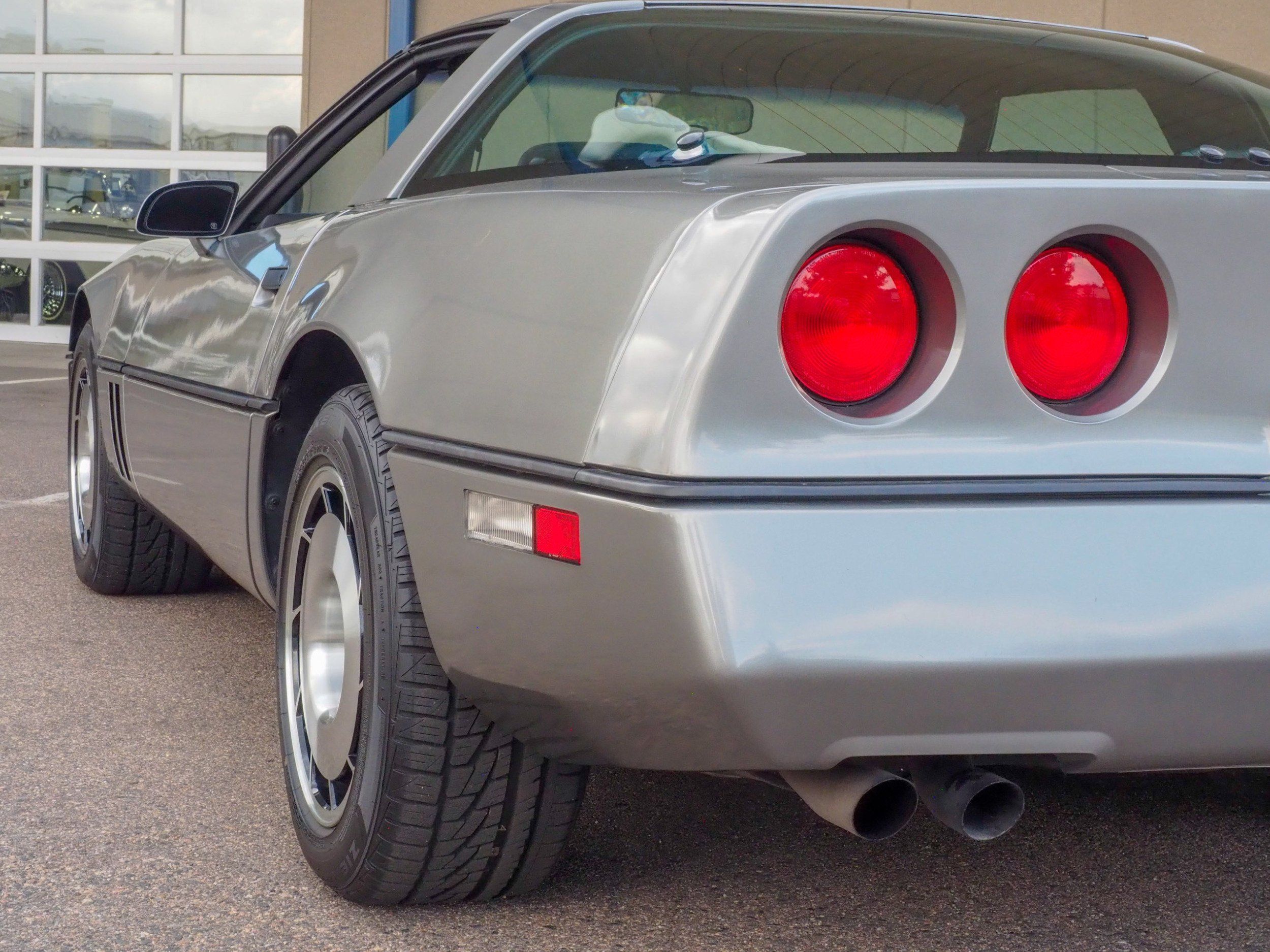 1985 Chevrolet Corvette Silver 