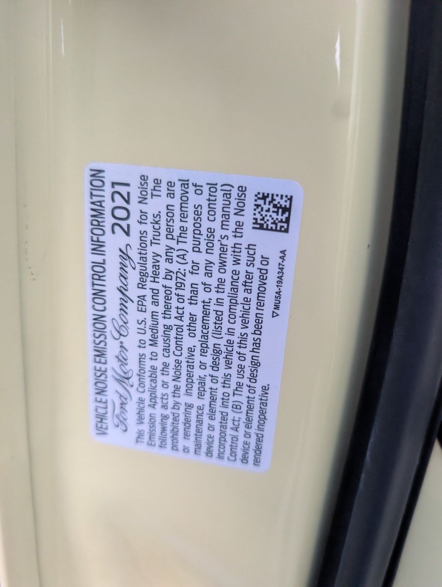 2022 Ford E-Series Chassis 57