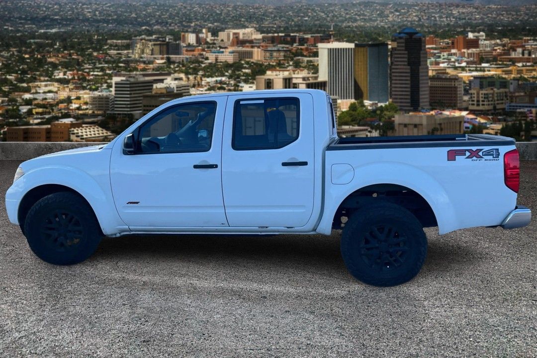 View vehicle photo 7
