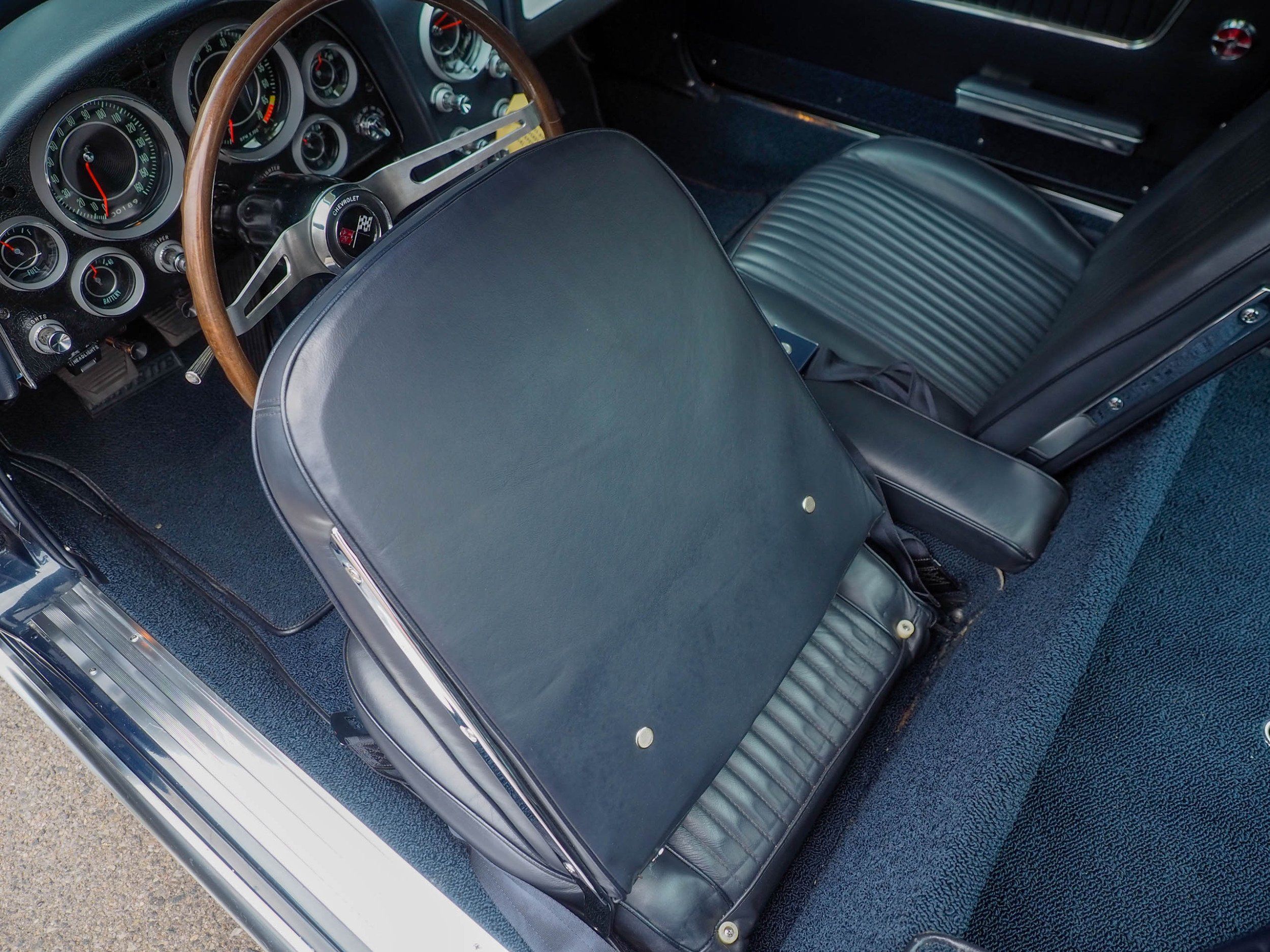 1964 Chevrolet Corvette Blue Coupe