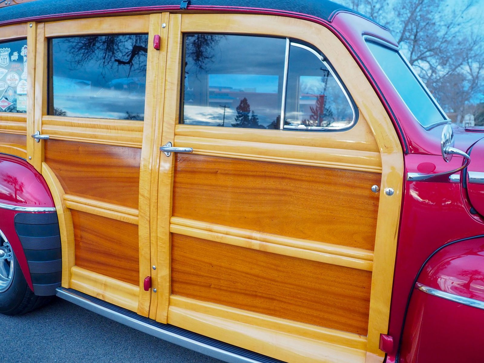 1948 Ford Woody 26