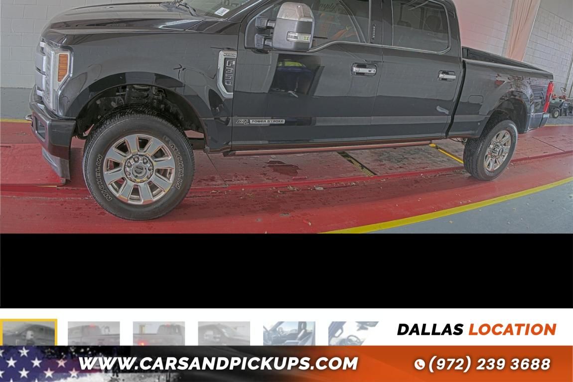 2019 Ford F-350 Super Duty Platinum's photo