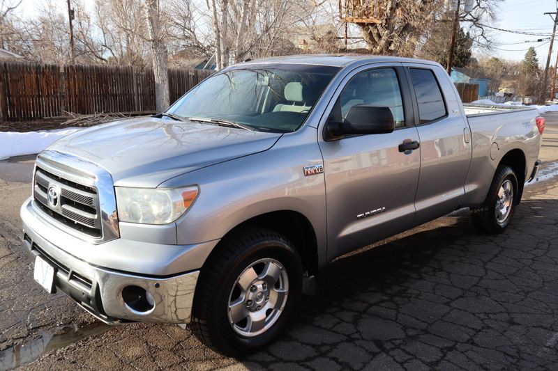●【訳アリ】　Tundra　他言語　１枚 2013 Toyota Tundra Limited: Two in One | Limited Slip Blog