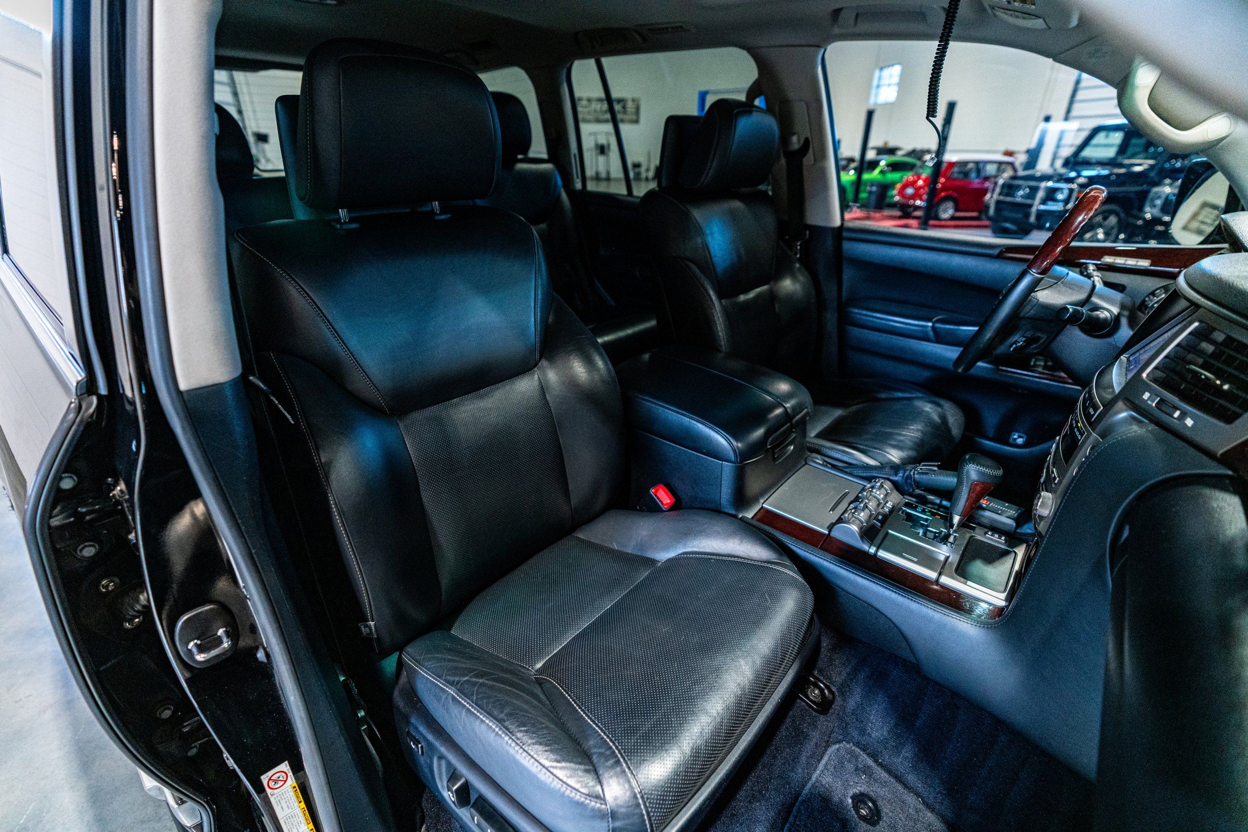 2013 Lexus LX 570, photo 39
