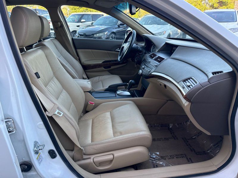 2009 Honda Accord EX-L photo 17