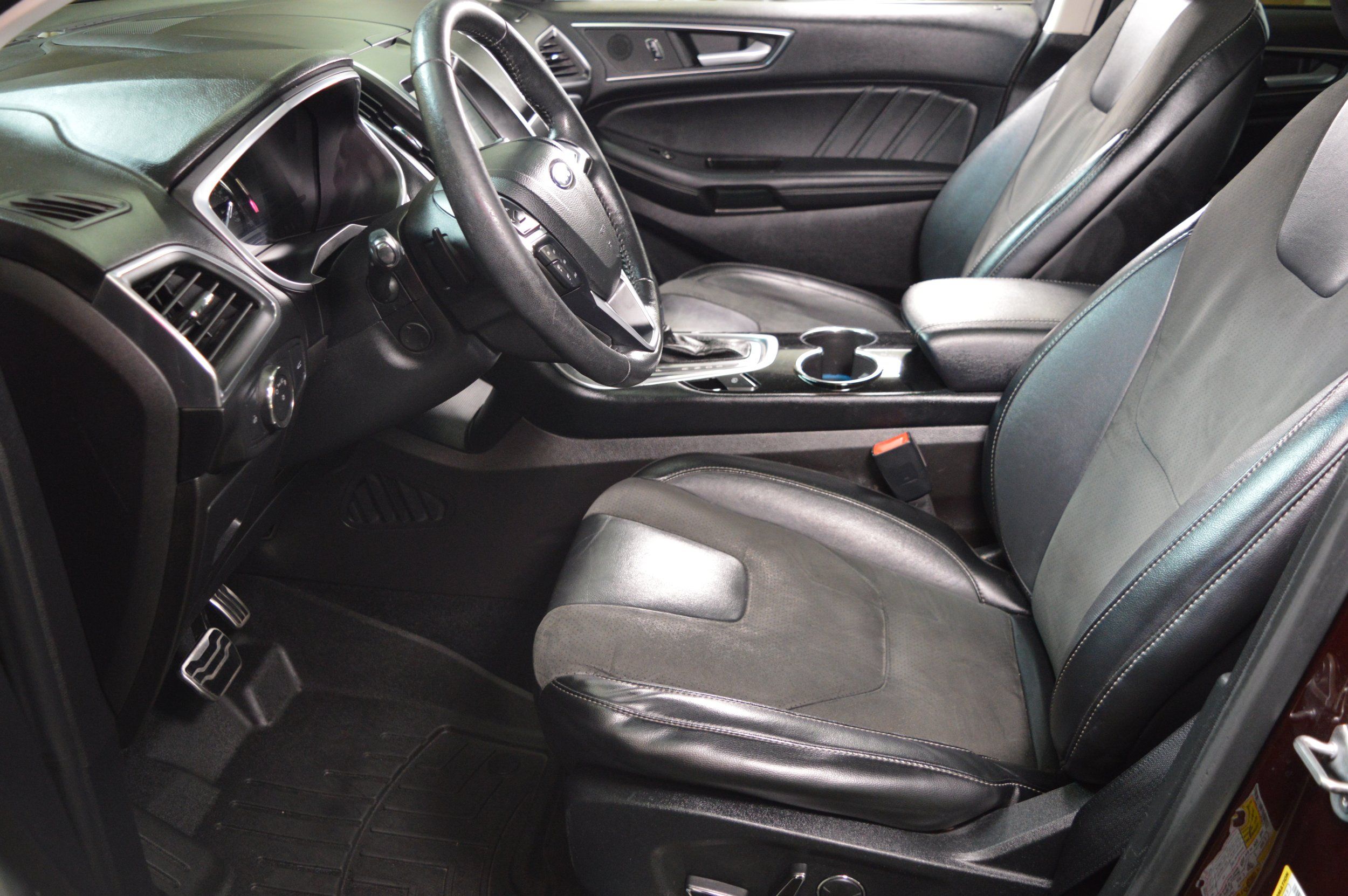 2017 Ford Edge Sport - Photo 36