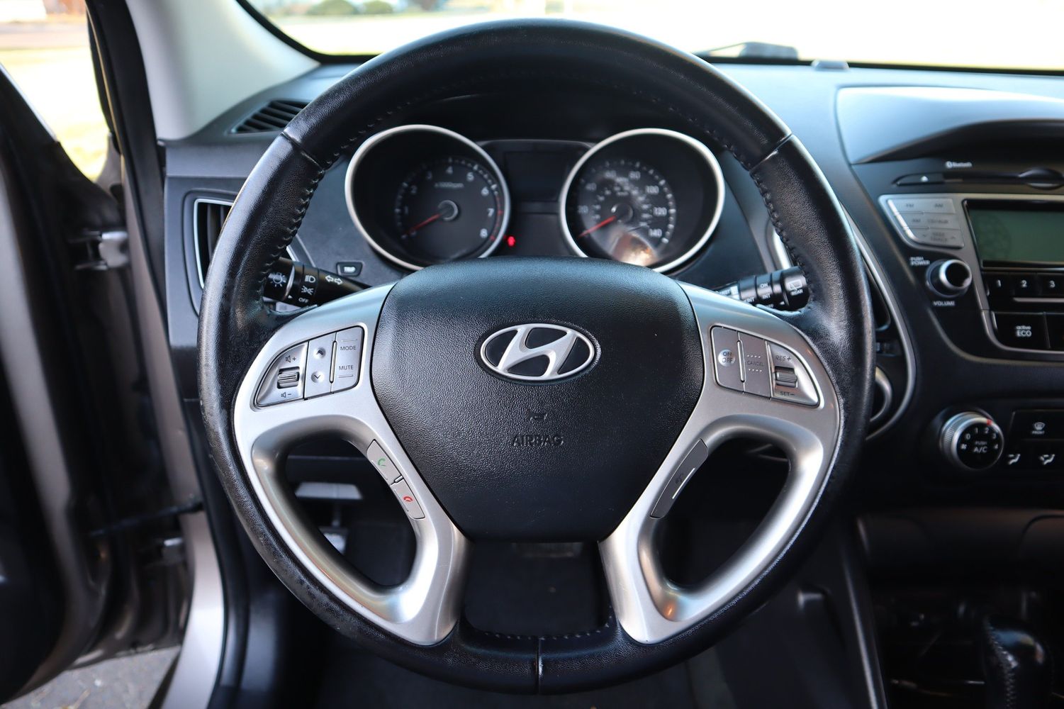 2012 Hyundai Tucson GLS | Victory Motors of Colorado