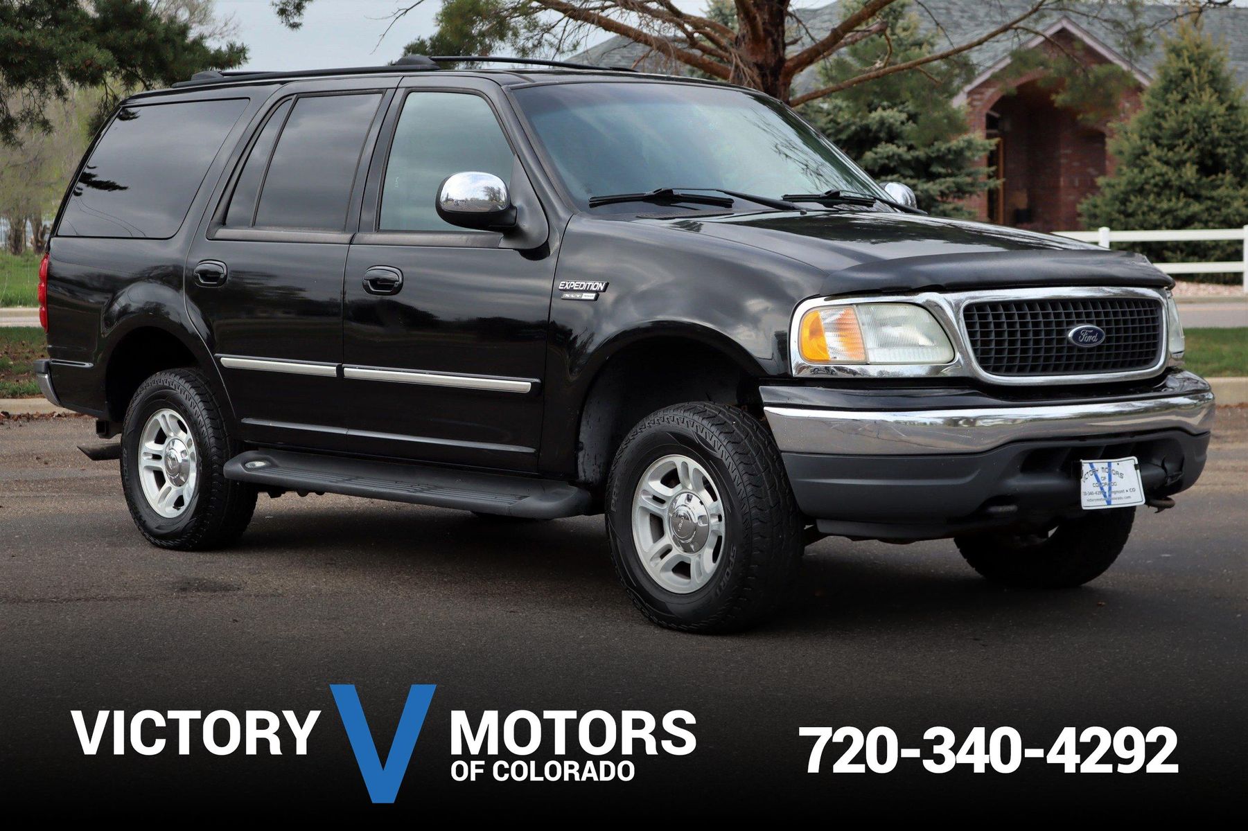 2002 Ford Expedition XLT | Victory Motors of Colorado