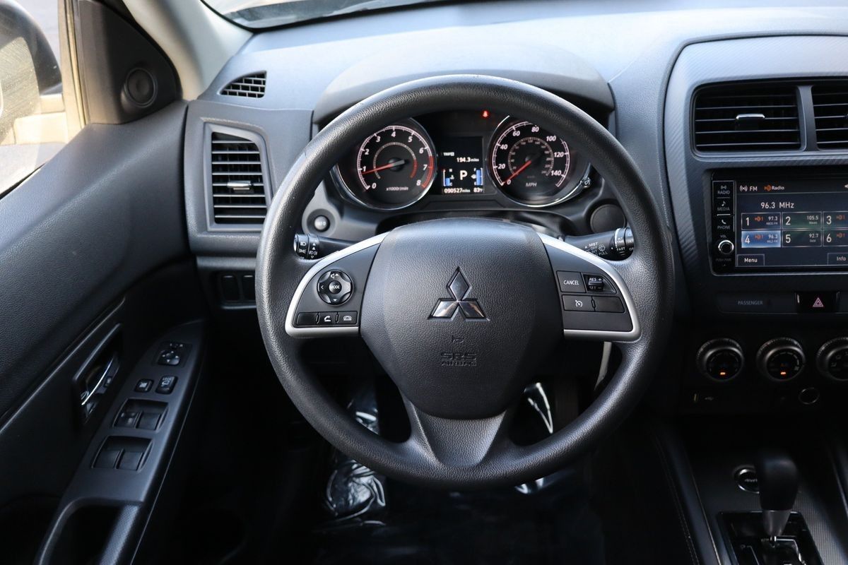 2020 Mitsubishi Outlander Sport SE