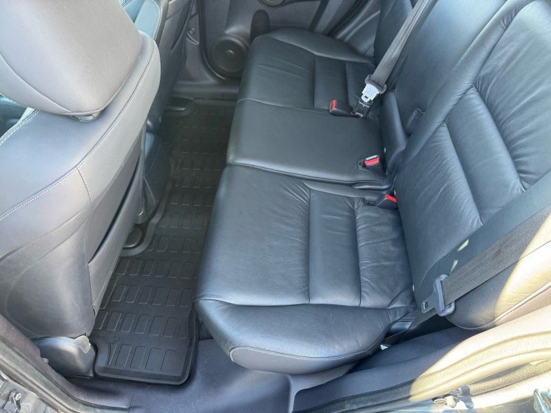 2011 Honda CR-V EX-L photo 22
