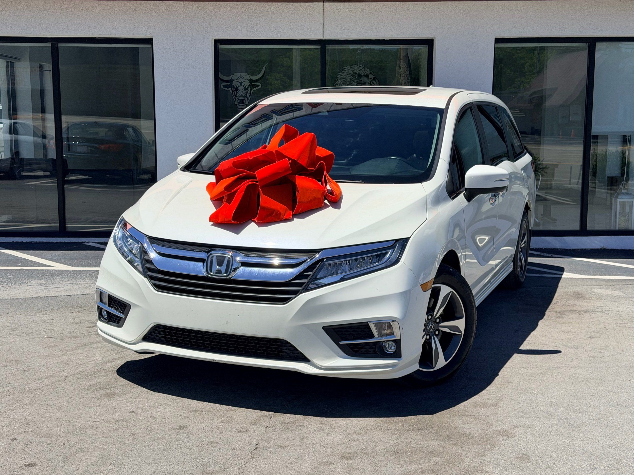 2018 Honda Odyssey Touring's photo