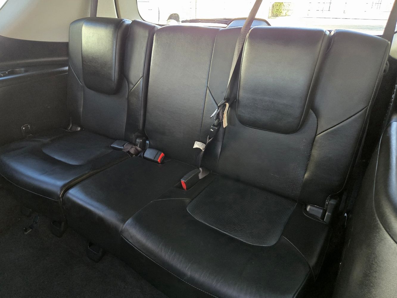 2018 Nissan Armada SL photo 37
