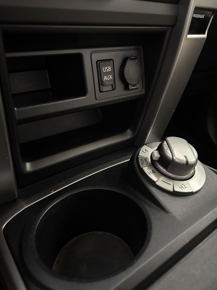 2017 Toyota 4Runner SR5 photo 27